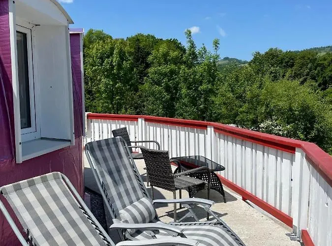 Dirndlhaus Appartement *